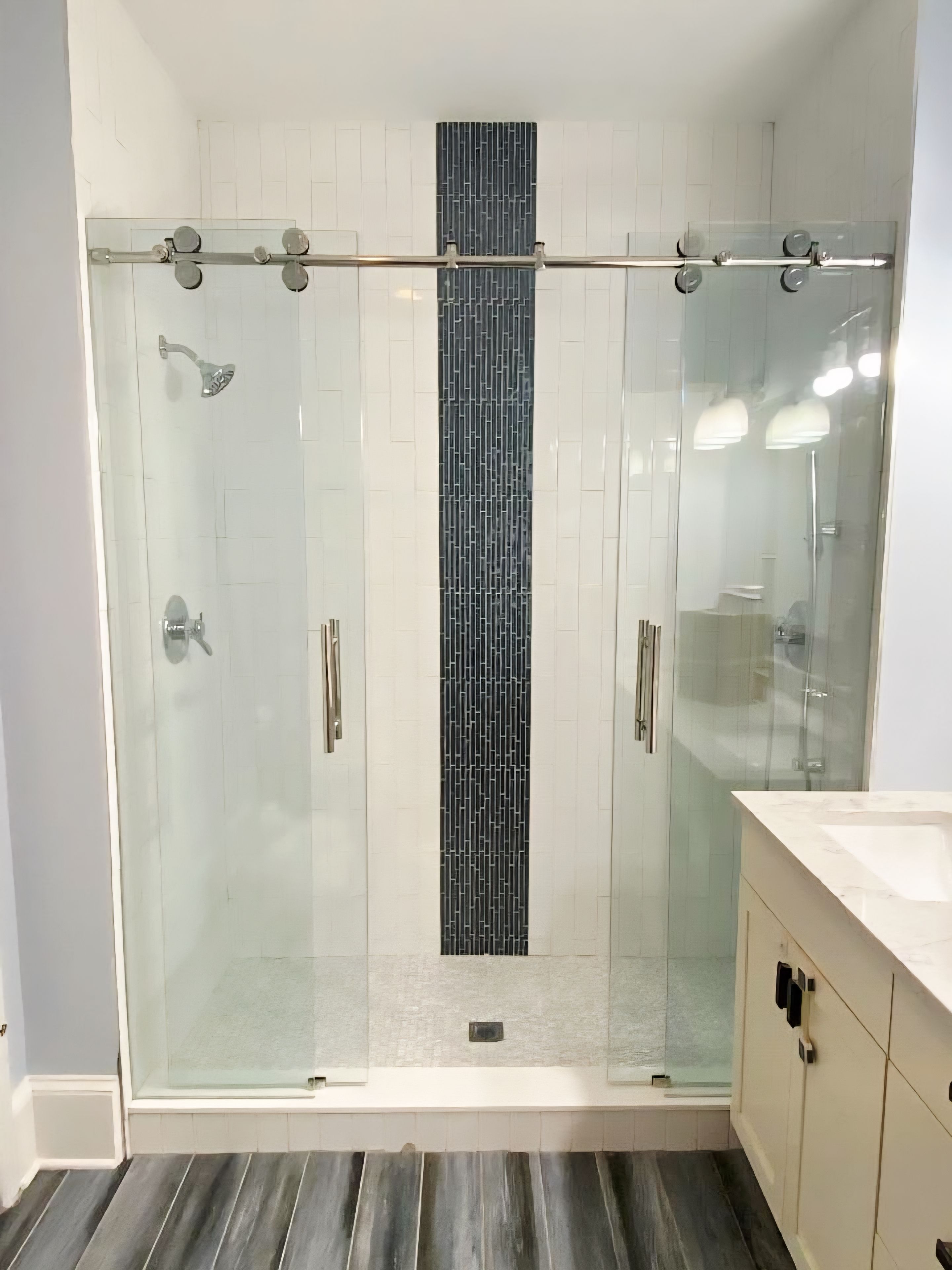 Barn Door — photo 5