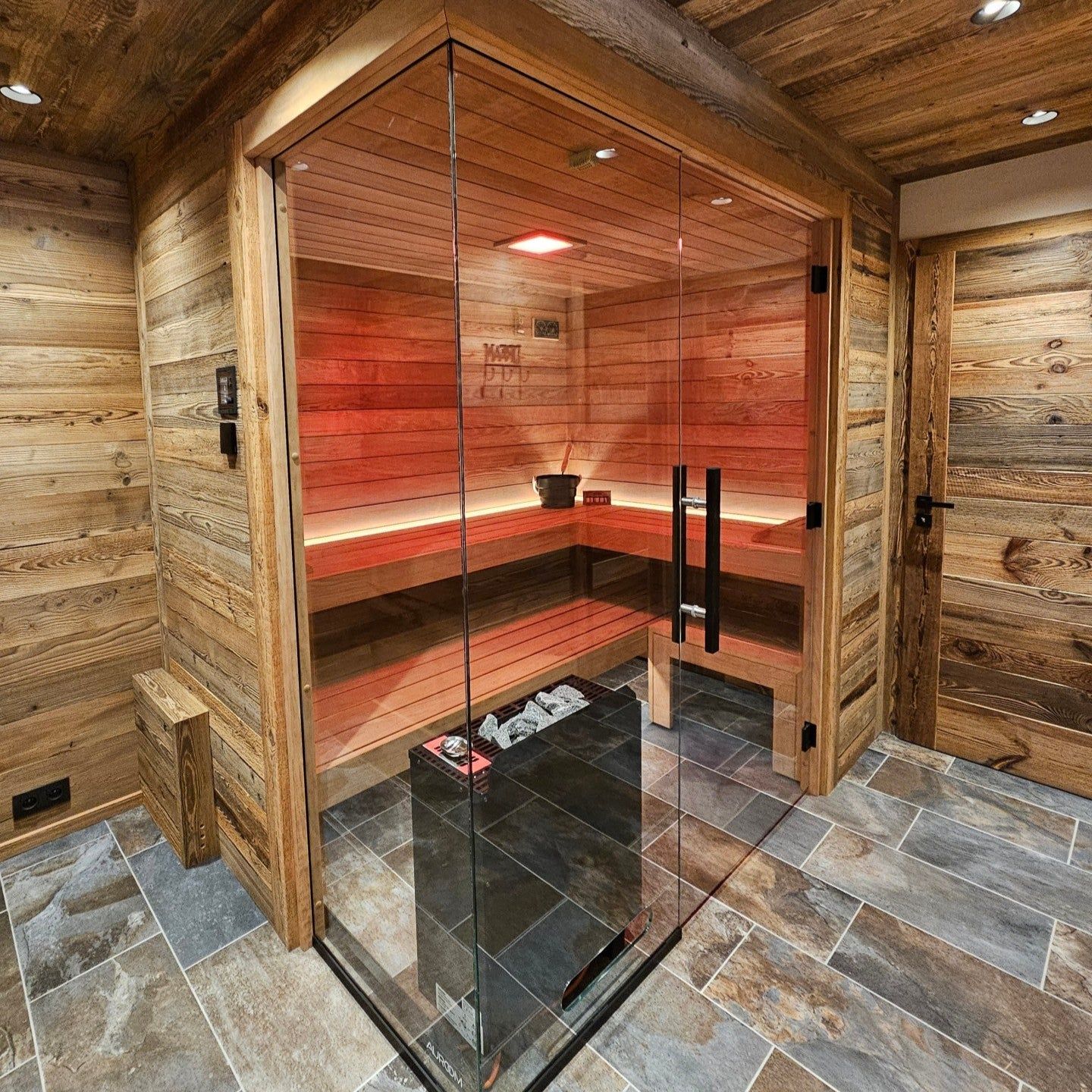 Sauna & Gym — photo 1